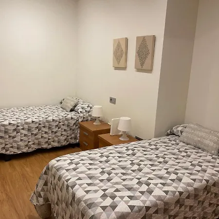 شقة Apartamento Playa San Lorenzo خيخون